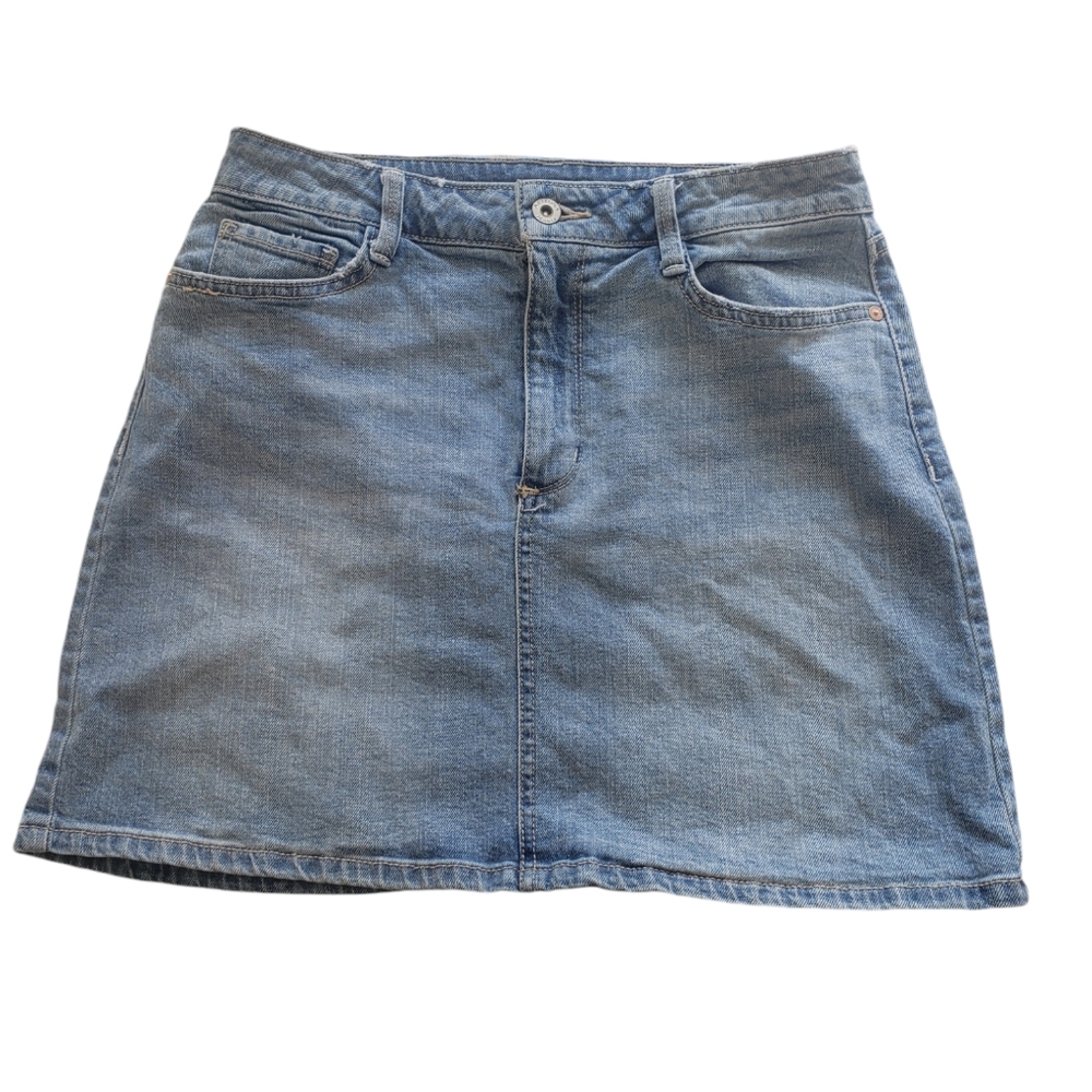 Arizona Jean Skirt. Size 9. Mini Shirt. Junior